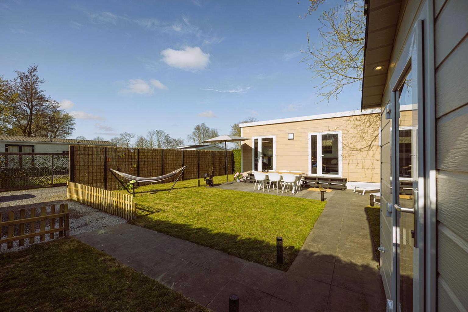 De Frije Fugel - Een Luxe Chalet Op De Friese Wadden Tzummarum Exterior photo
