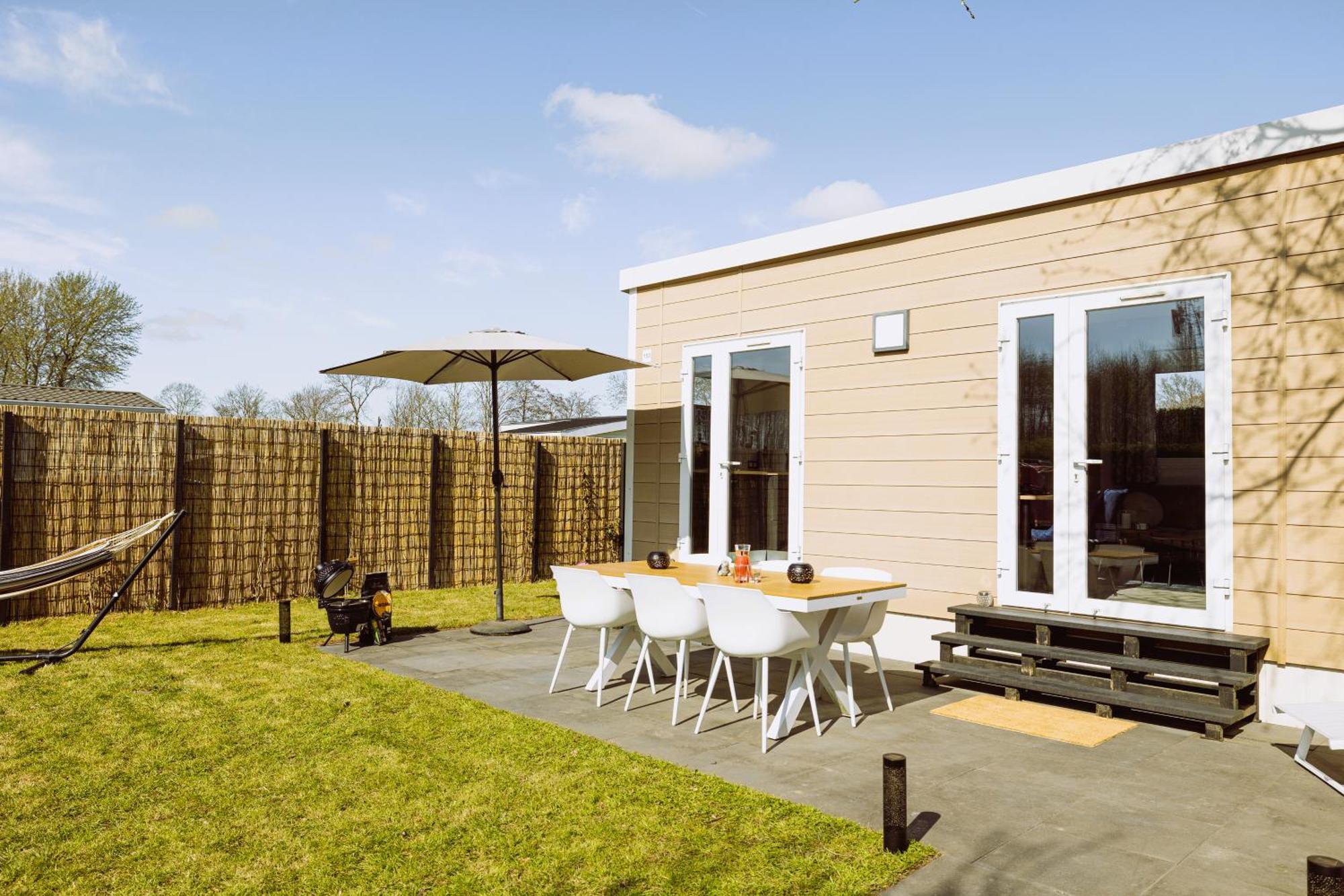 De Frije Fugel - Een Luxe Chalet Op De Friese Wadden Tzummarum Exterior photo